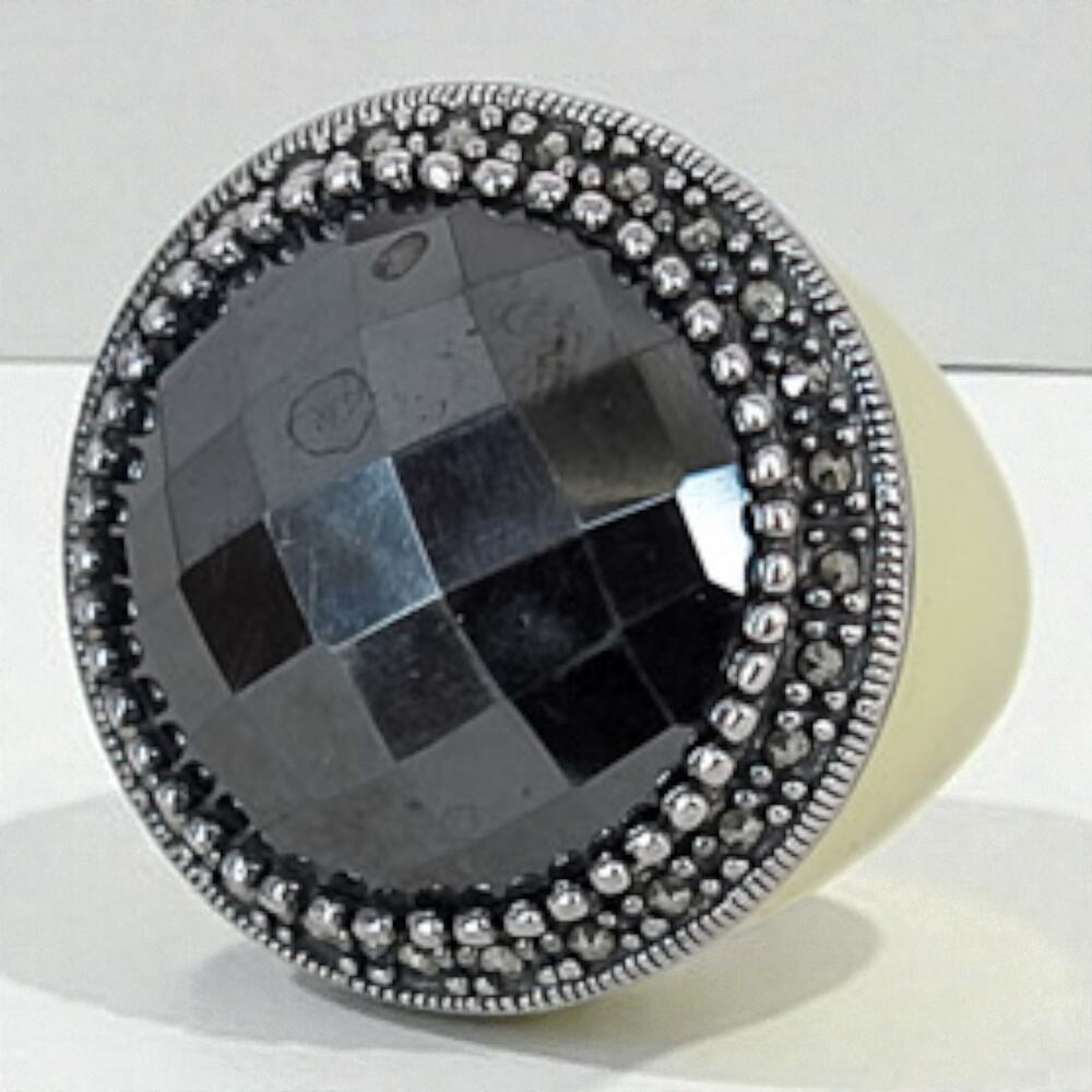 Large Vintage Hematite Marcasite Cream Enamel Statement Cocktail Ring 6.75 16g